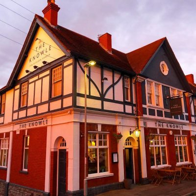 the-knowle-pub